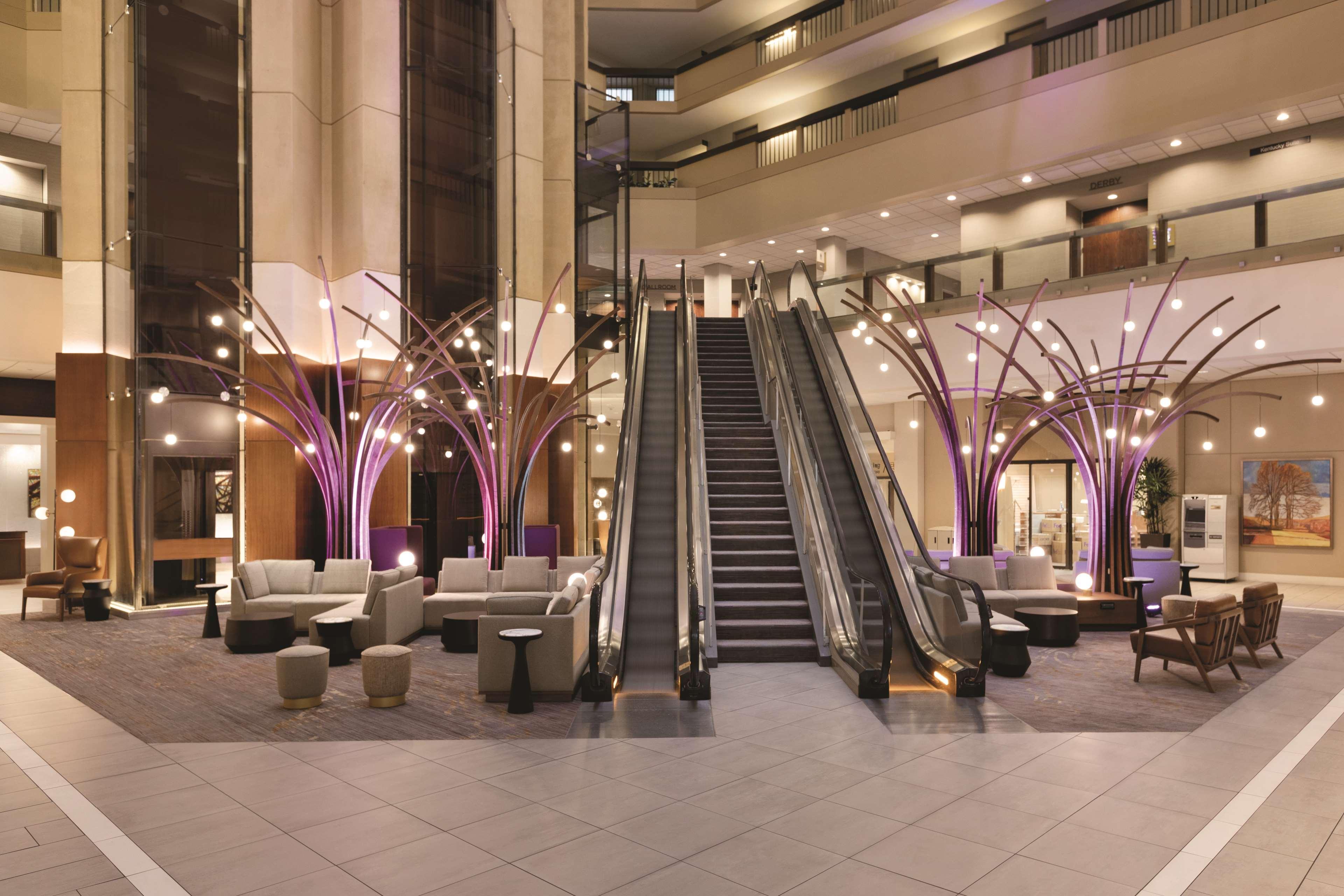 Hyatt Regency Louisville Exterior photo