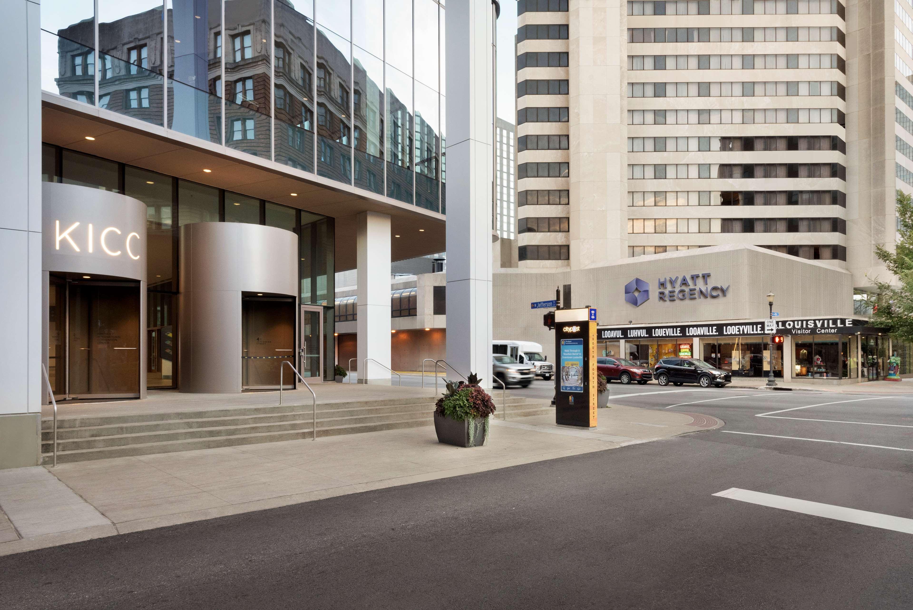 Hyatt Regency Louisville Exterior photo