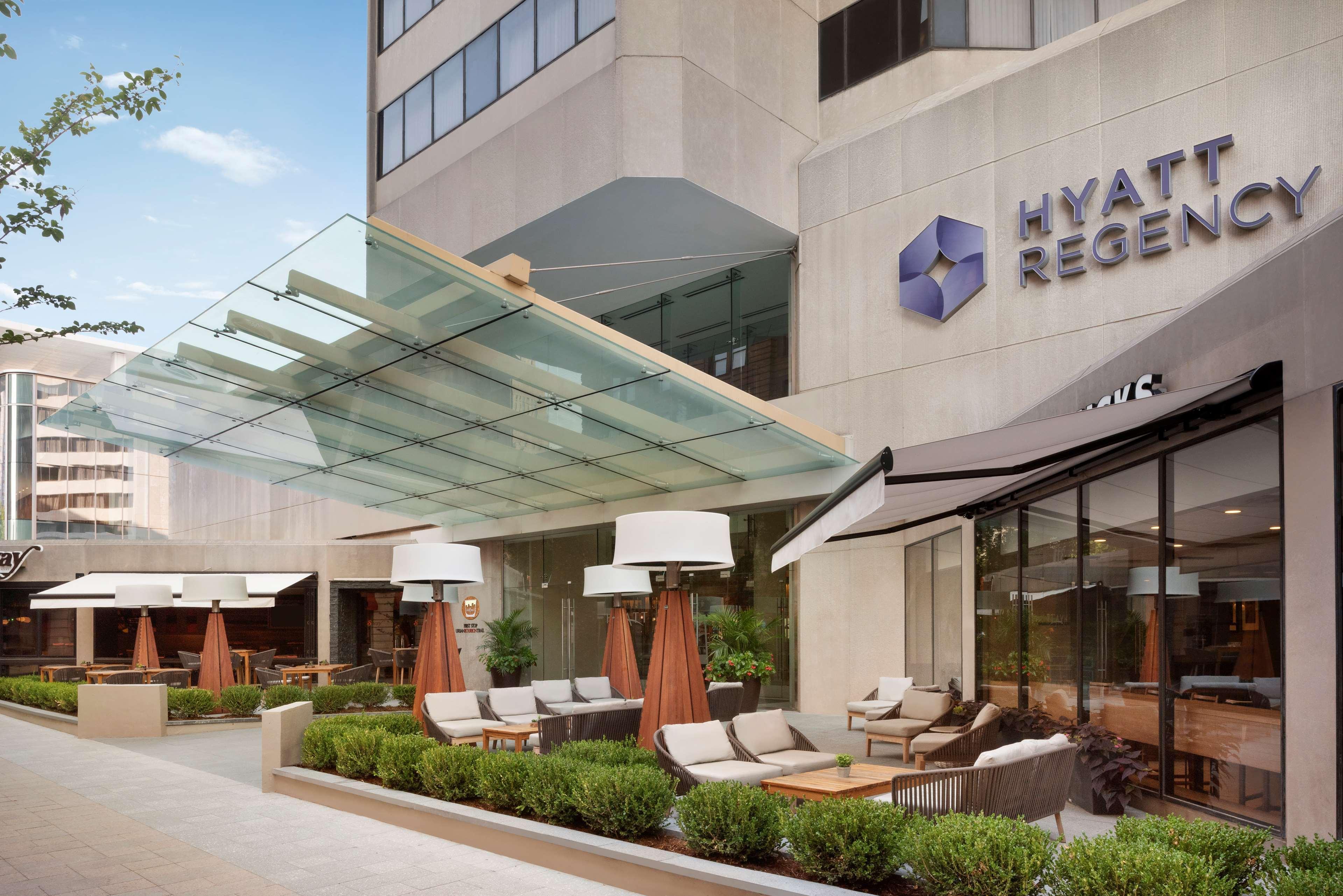 Hyatt Regency Louisville Exterior photo